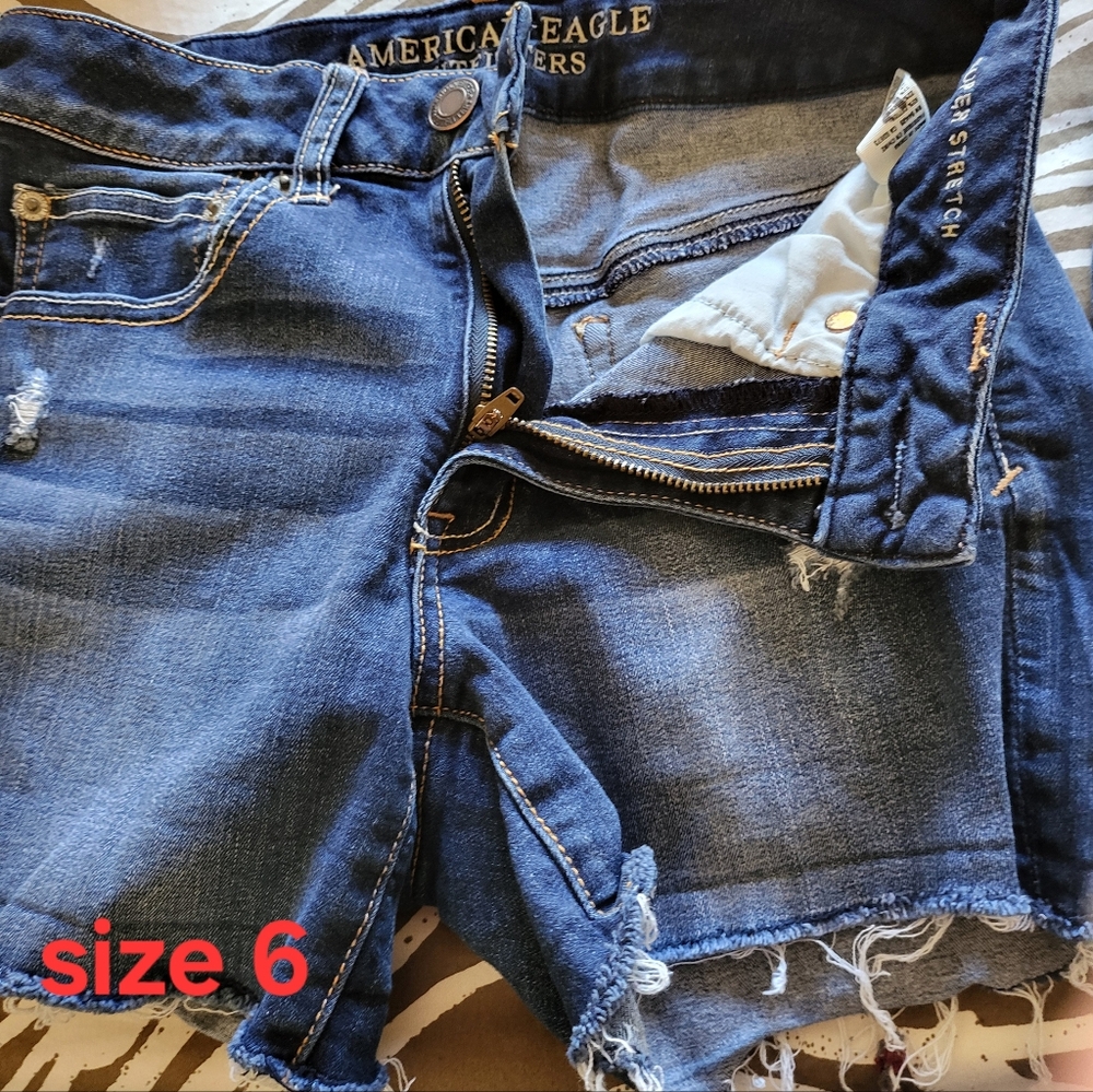 American Eagle Outfitters Women's Blue Denim Shorts jorts
